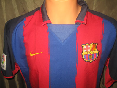 Barcelona FC home shirt season 2003-2004 size M #fv231